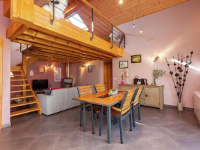 Отель Quaint Holiday Home in La Roche en Ardenne with Garden  Жюпий